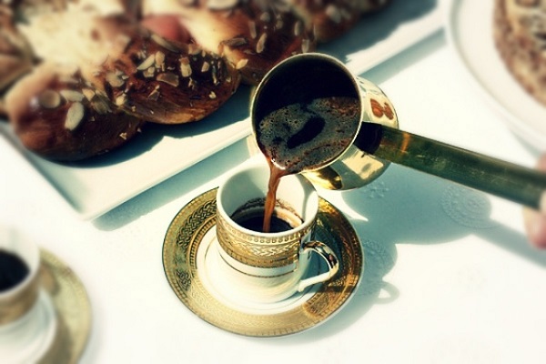 Coffee and tea tours: discover a world of flavours!